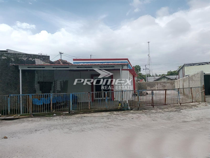 dijual-rumah-di-jl-a-yani-solo