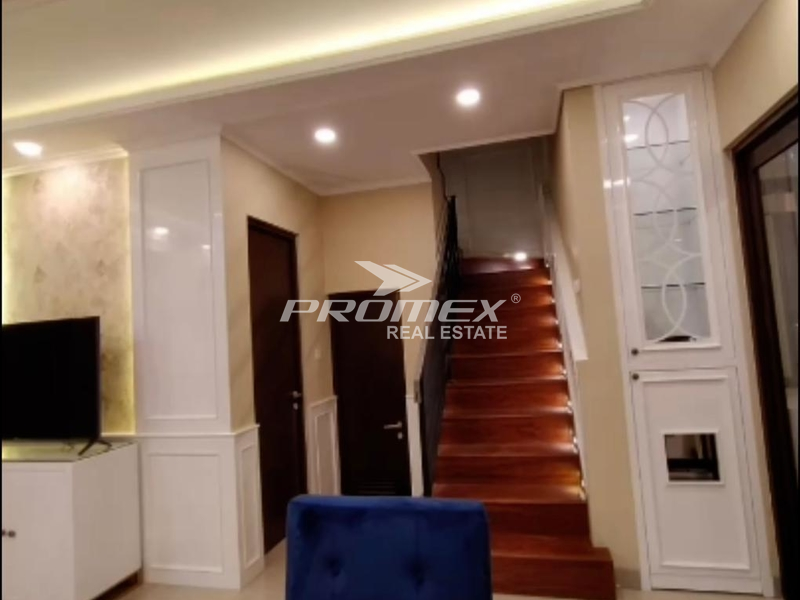 dijual-rumah-cantik-cluster-burgurdi