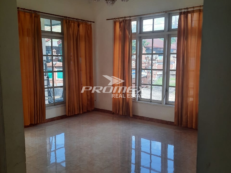 dijual-rumah-bergaya-bali-area-airnona-kota-kupang