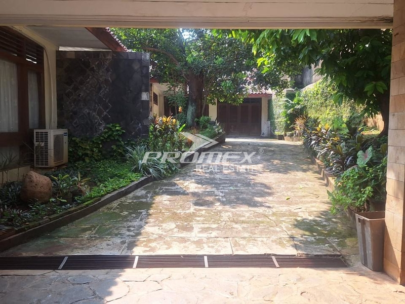 dijual-cepat-rumah-mewah-dikawasan-jakarta-selatan
