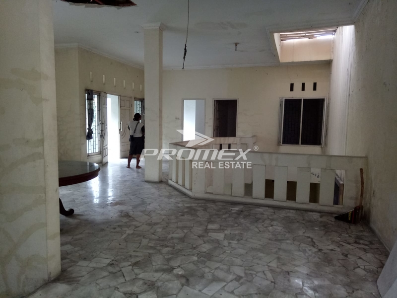 dijual-cepat-rumah-mewah-dikawasan-perum-masnaga
