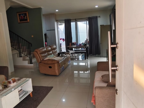 dijual-rumah-cantik-grand-galaxy-city