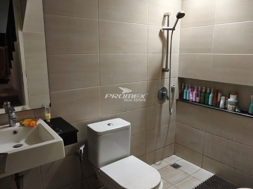 dijual-rumah-cantik-grand-galaxy-city