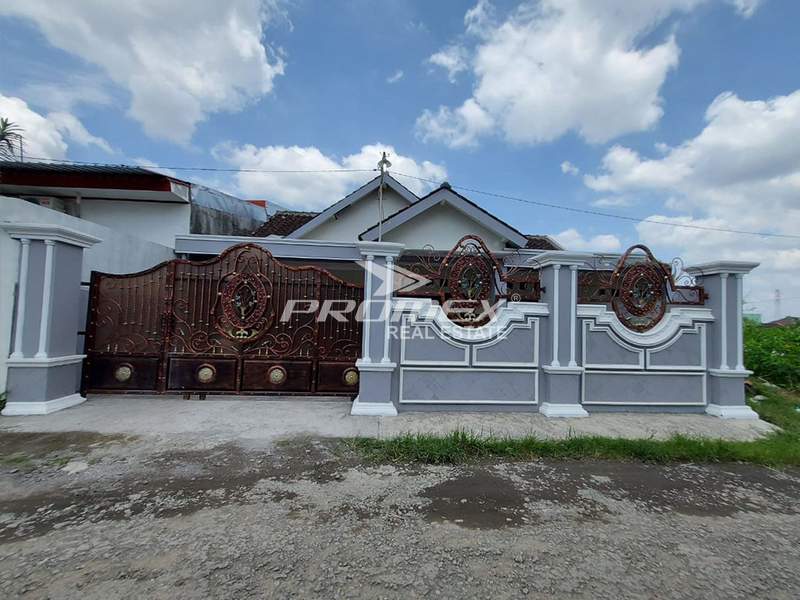 disewakan-rumah-siap-huni-di-jl-balong-baru-solo