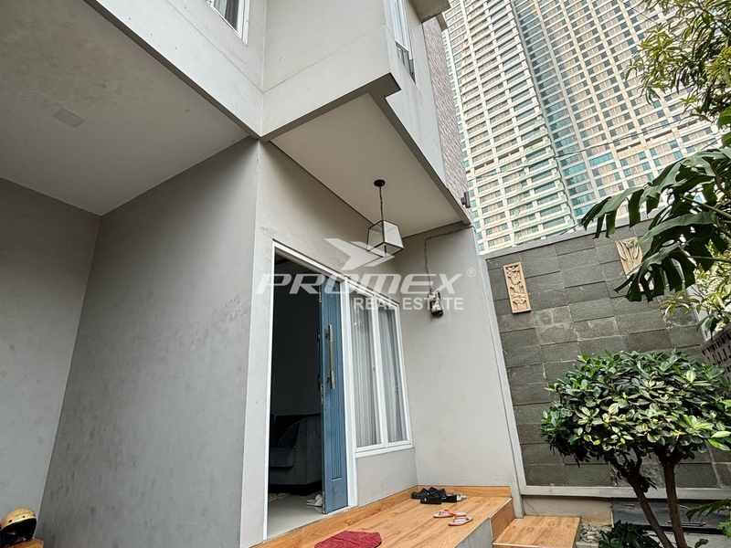 dijual-cepat-rumah-2-lantai-di-galaxy-bekasi