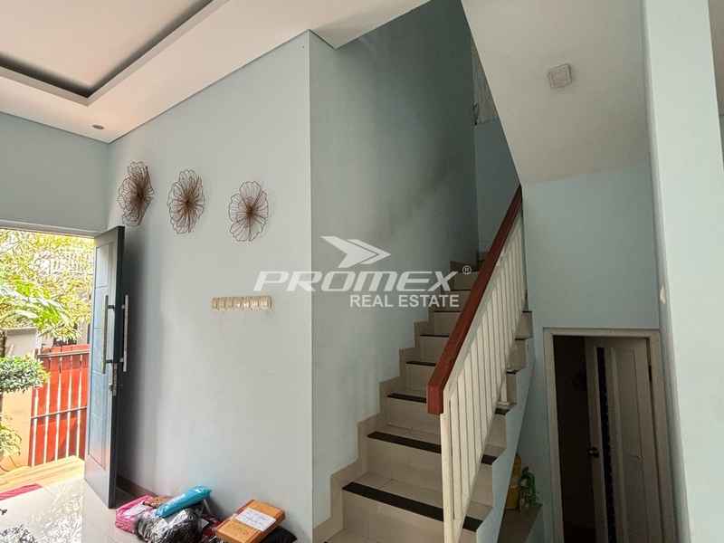 dijual-cepat-rumah-2-lantai-di-galaxy-bekasi