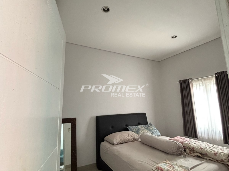 dijual-cepat-rumah-2-lantai-di-galaxy-bekasi