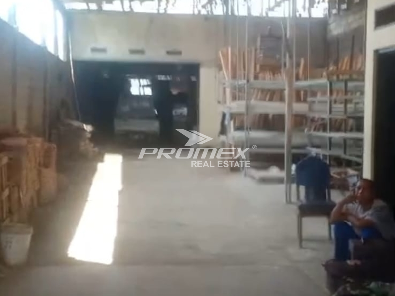 dijual-cepat-ruang-usaha-di-sumedang-selatan