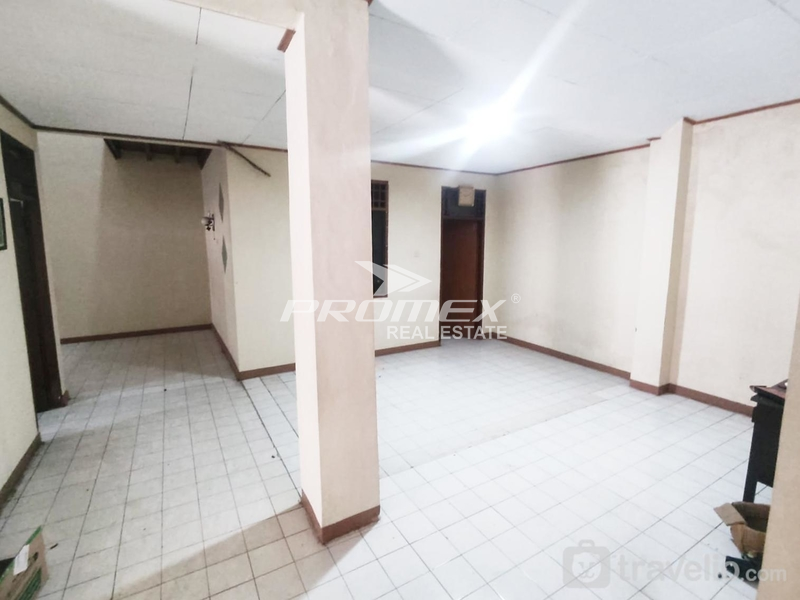 dijual-cepat-rumah-dikawasan-pekayon-jaya