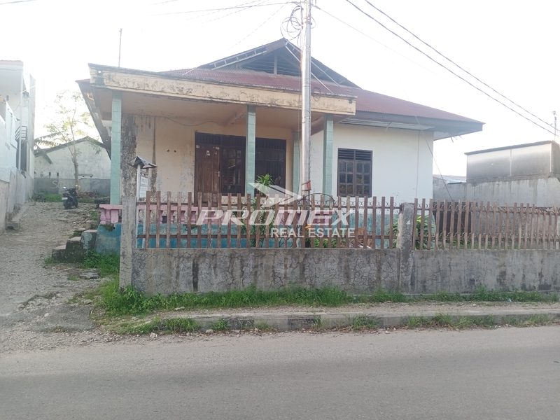 dijual-rumah-lokasi-di-pinggir-jalan-utama-di-jln-nangka-oeba-kupang