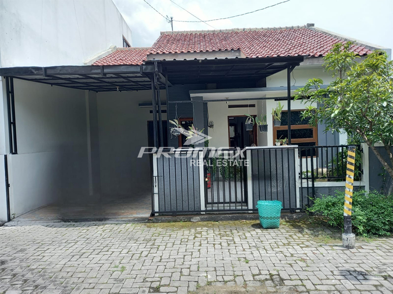 dijual-rumah-siap-huni-di-mojosongo-solo