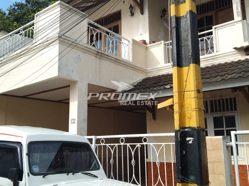dijual-cepat-rumah-cantik-dikawasan-galaxy