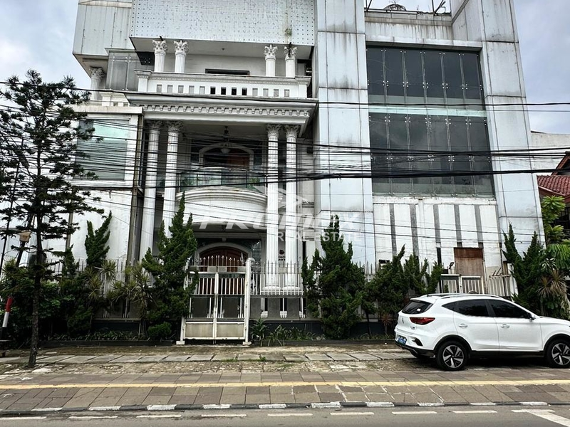 dijual-cepat-gedung-dikawasan-jakarta-pusat