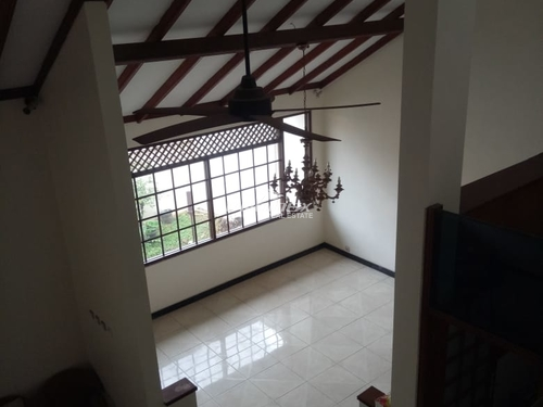 dijual-cepat-rumah-2-lantai-di-bekasi-selatan-bekasi