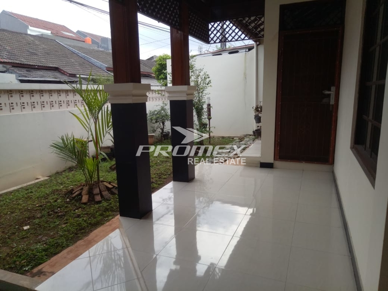 dijual-cepat-rumah-2-lantai-di-bekasi-selatan-bekasi