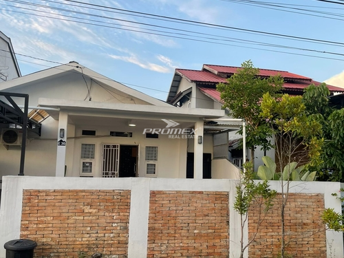 rumah-cantik-jalan-lebar-lokasi-strategis-langsung-angkut-koper