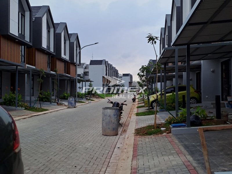 dijual-rumah-di-kota-wisata