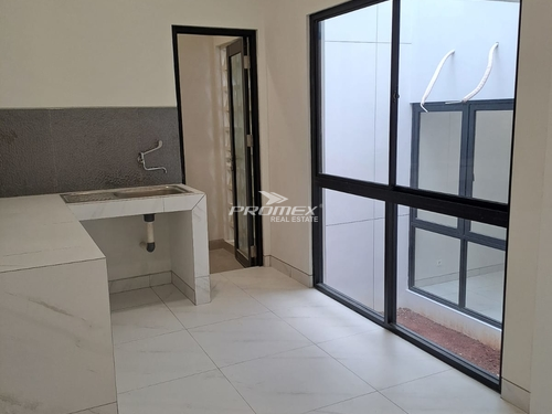 dijual-rumah-di-kota-wisata