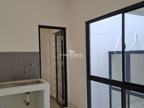 dijual-rumah-di-kota-wisata