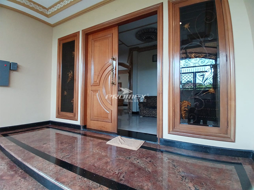 dijual-rumah-mewah-di-solo-baru-sukoharjo