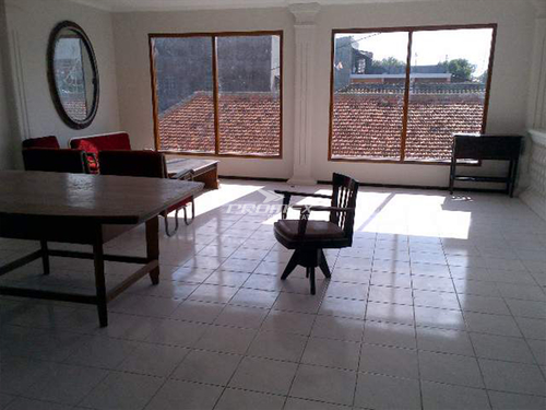 dijual-dan-disewakan-rumah-siap-huni-di-kratonan-solo