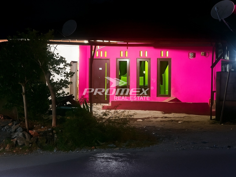 dijual-tanah-lokasi-strategis-bonus-rumah-dan-kost-kostan