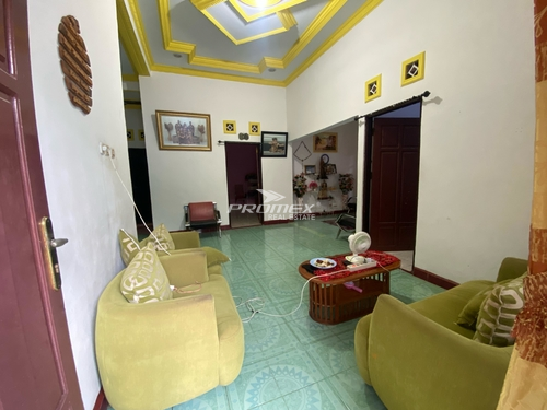 dijual-rumah-cantik-area-jalan-bajawa-kupang