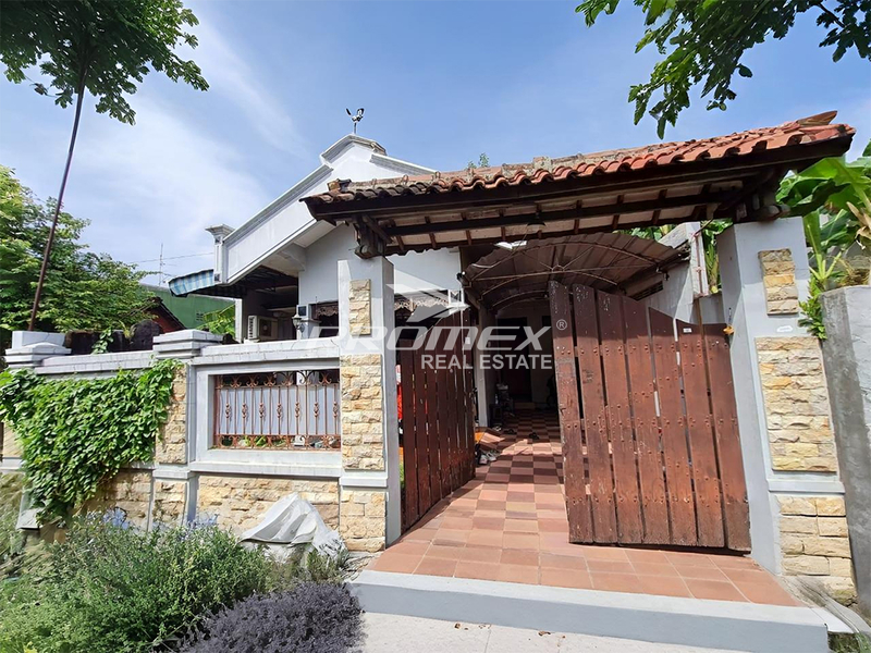 dijual-rumah-siap-huni-di-sriwedari-solo
