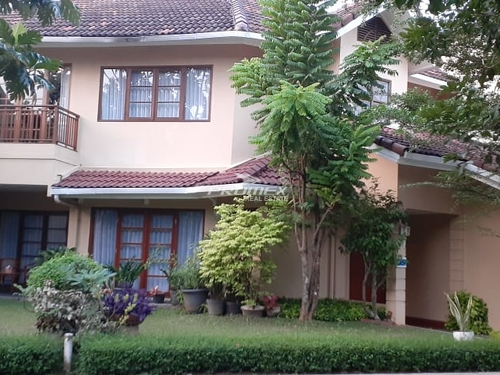dijual-rumah-asri-di-taman-botanik-jagakarsa-2-lantai-fasilitas-lengkap-harga-5-9m