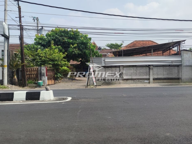 dijual-rumah-siap-huni-di-jl-dr-soeharso-solo