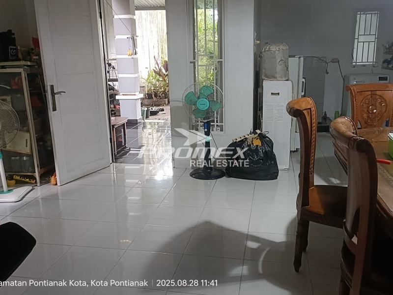 hunian-idaman-di-tengah-kota-3-kamar-tidur-garasi-luas-lokasi-premium