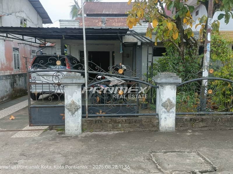 hunian-idaman-di-tengah-kota-3-kamar-tidur-garasi-luas-lokasi-premium