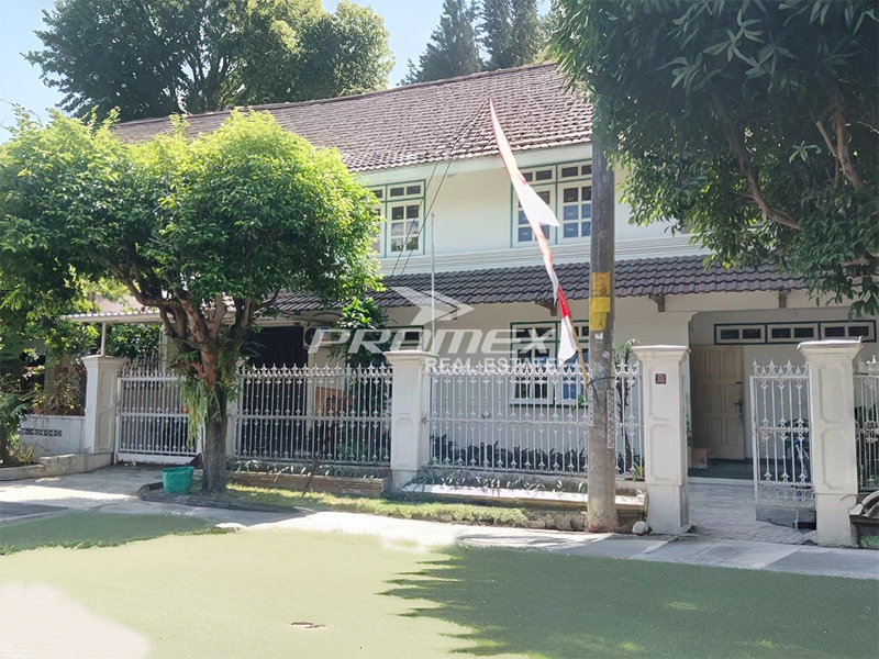 disewakan-rumah-di-manahan-solo