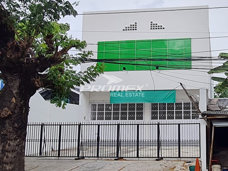 disewakan-ruko-baru-siap-pakai-di-tipes-solo
