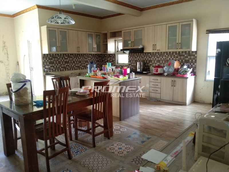 dijual-rumah-siap-huni-di-kadipiro-solo