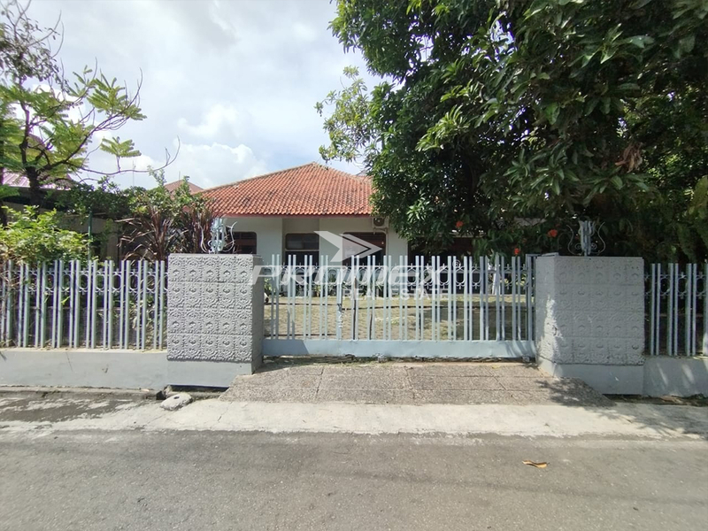 dijual-rumah-siap-huni-di-nusukan-solo