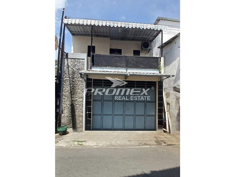 dijual-rumah-siap-huni-di-pringgading-solo