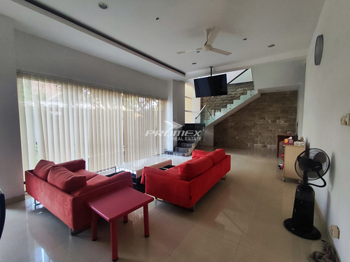 dijual-rumah-siap-huni-di-manahan-solo