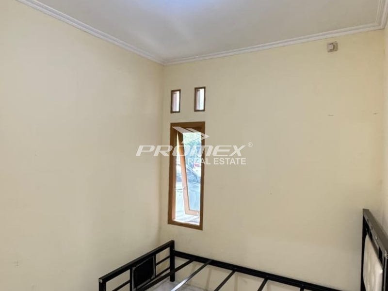 rumah-siap-huni-dengan-posisi-hook-di-bekasi-utara-lokasi-strategis