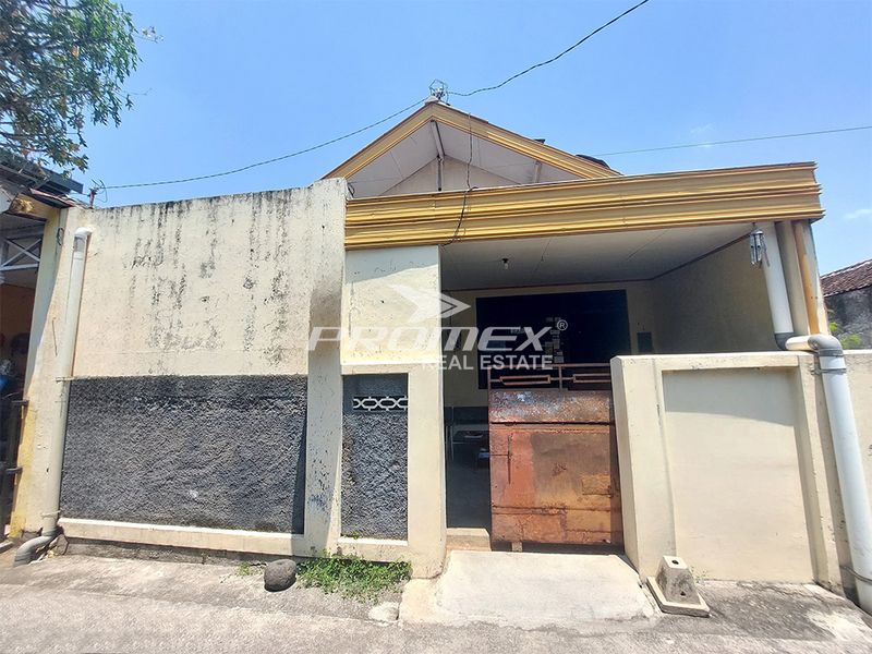 dijual-rumah-sederhana-siap-huni-di-purwodiningratan-solo