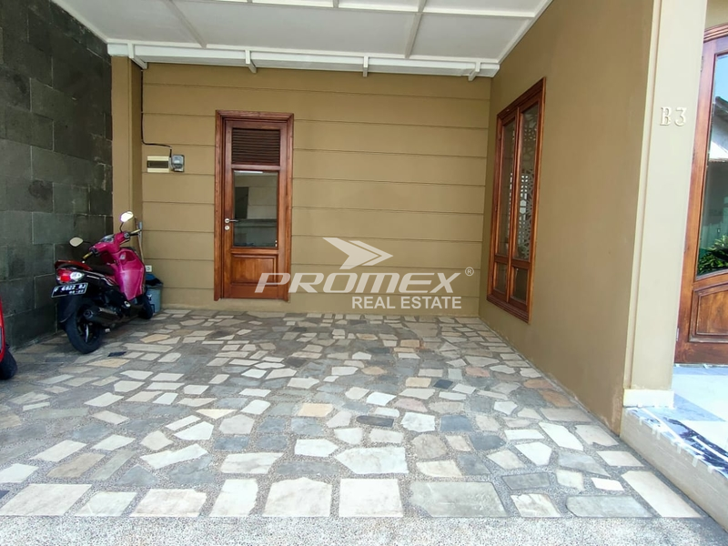 harga-murah-harus-laku-terjual-rumah-mewah-2-lantai-furnished-siap-huni-saja-lokasi-di-kebagusan-jaksel