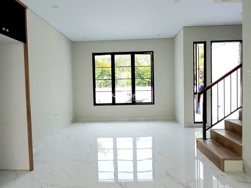 rumah-jl-sadar-jagakarsa