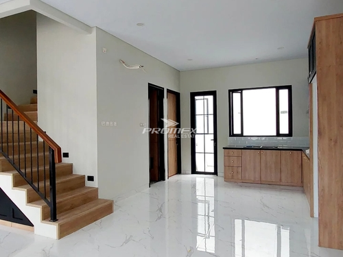 rumah-jl-sadar-jagakarsa