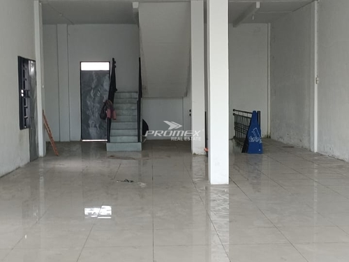 ruko-trans-kalimantan-samping-deskap