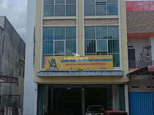 ruko-trans-kalimantan-samping-deskap