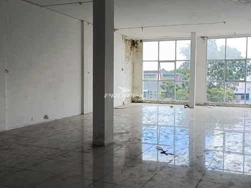 ruko-trans-kalimantan-samping-deskap