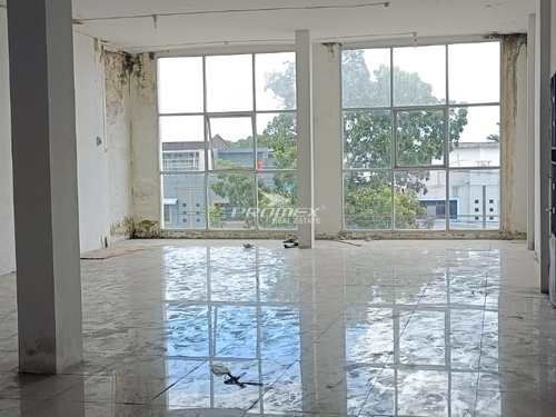 ruko-trans-kalimantan-samping-deskap