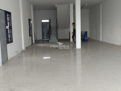 ruko-trans-kalimantan-samping-deskap