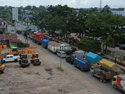 ruko-trans-kalimantan-samping-deskap