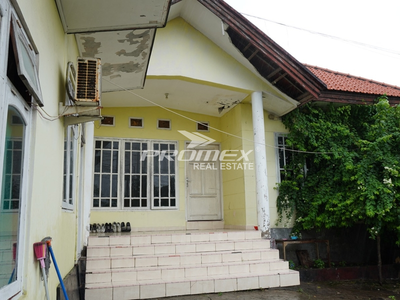 dijual-rumah-super-murah-depan-pantai-namosain